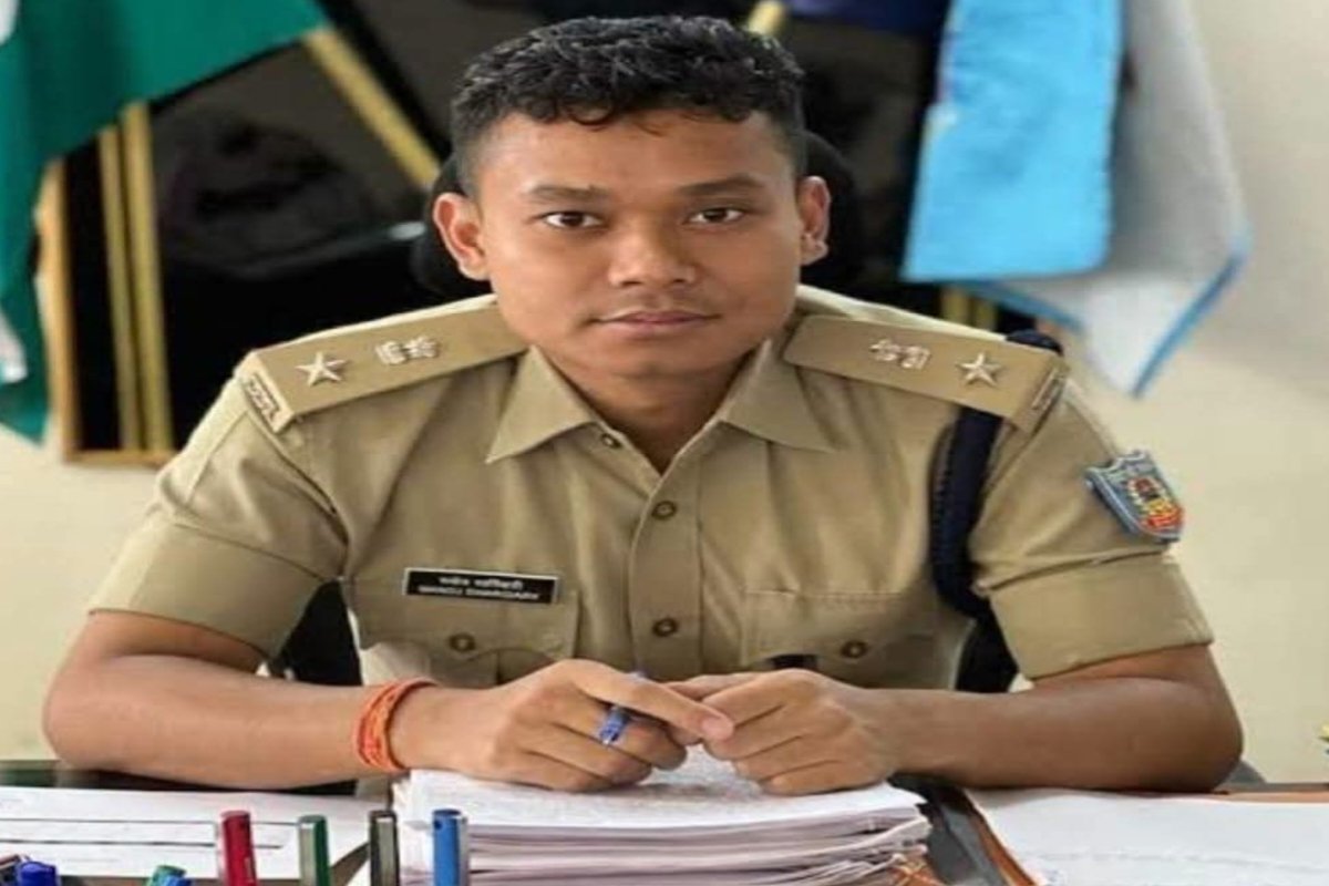 Saraikela: Saraikela Police crack down on criminals and drug smugglers.