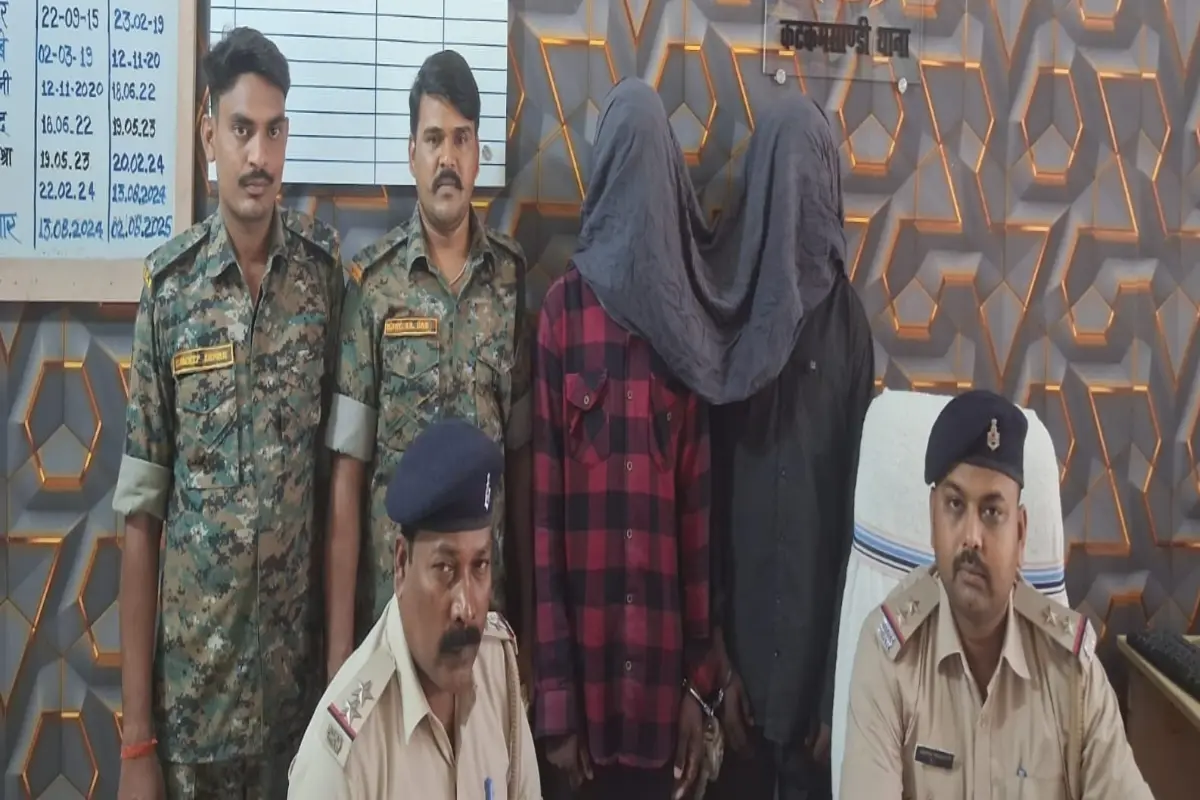Four cybercriminals arrested in Deoghar; they used to commit fraud by posing as customer care representatives.