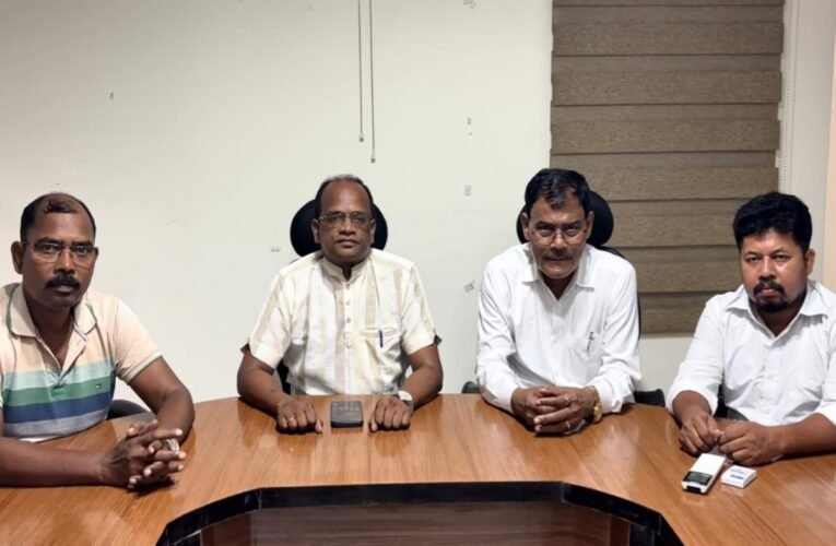 JMM targets BJP's foot march over Kurdeg road construction, calls it a political stunt.