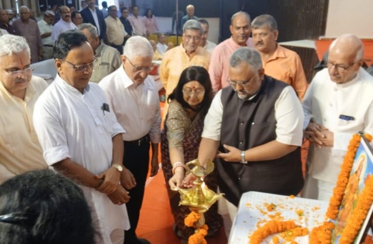 Service alone will restore India to the pinnacle of 'Vishwaguru': Dr. Pradeep Verma