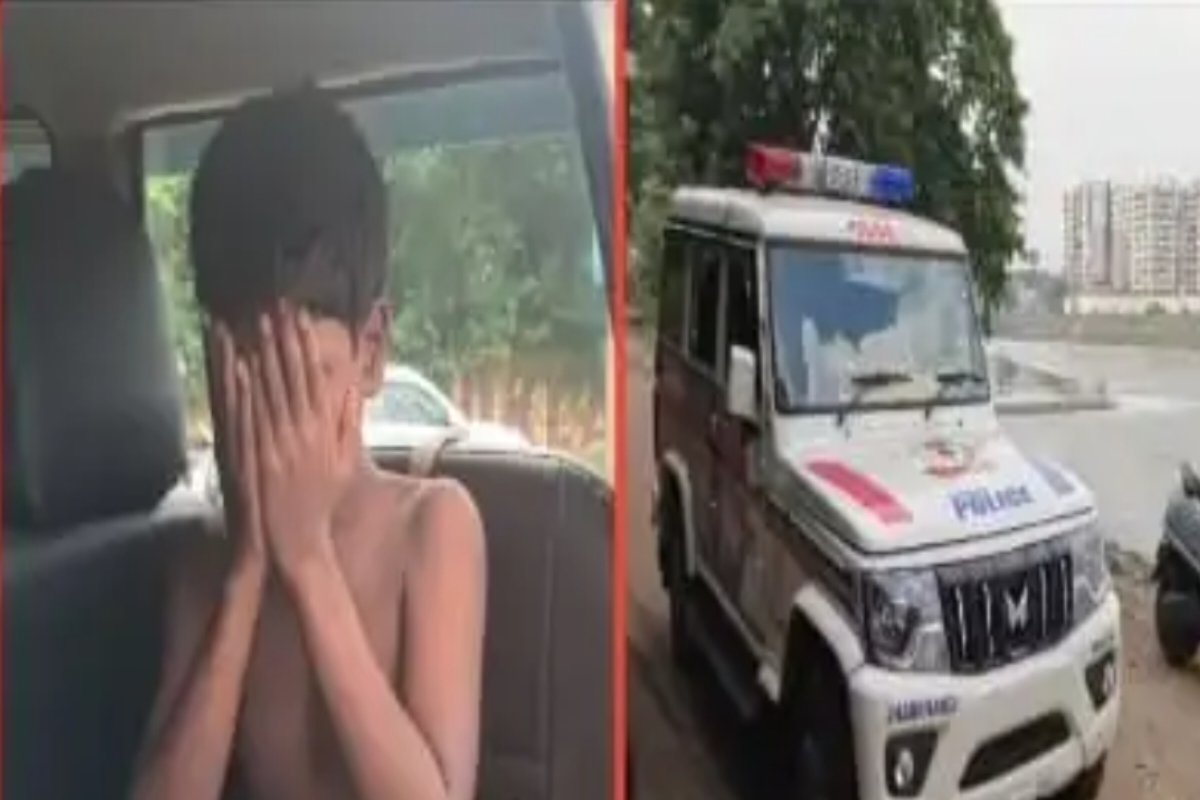 Jamshedpur: Locals rescued a teenager who was being swept away at Swarnarekha Ghat.