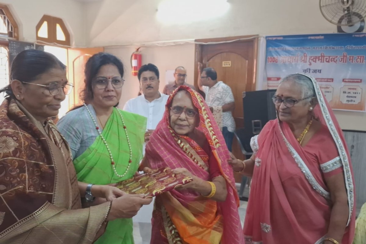 'Kshama Diwas' (Day of Forgiveness) celebrated at Jain Bhavan; massive blood donation camp held alongside 'Samvatsari Kshama-vani'.