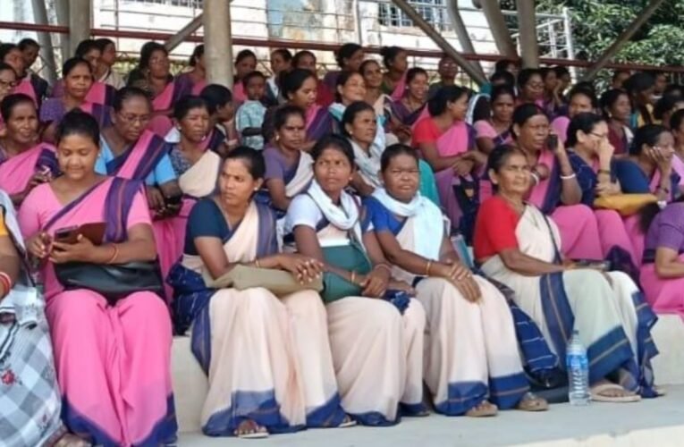 Meeting of Anganwadi workers and helpers regarding various issues, including honorarium and mobile recharge.