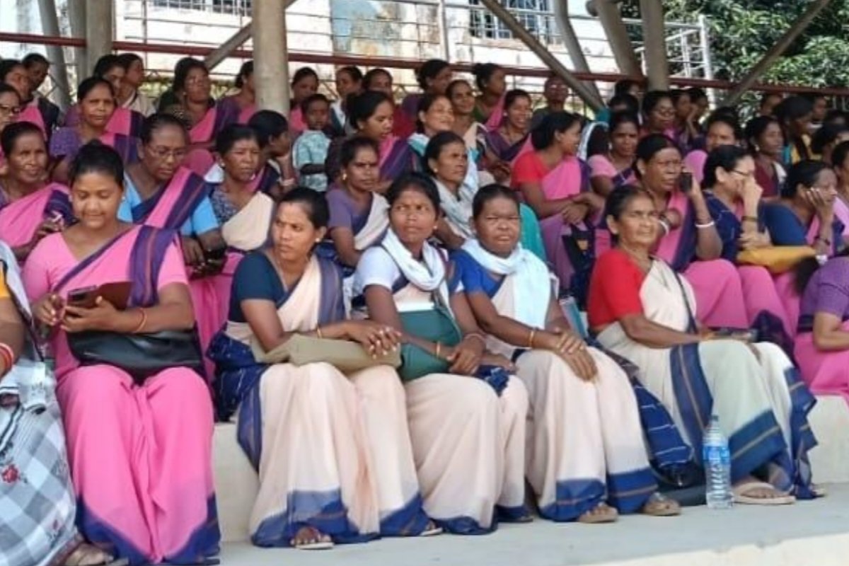 Meeting of Anganwadi workers and helpers regarding various issues, including honorarium and mobile recharge.