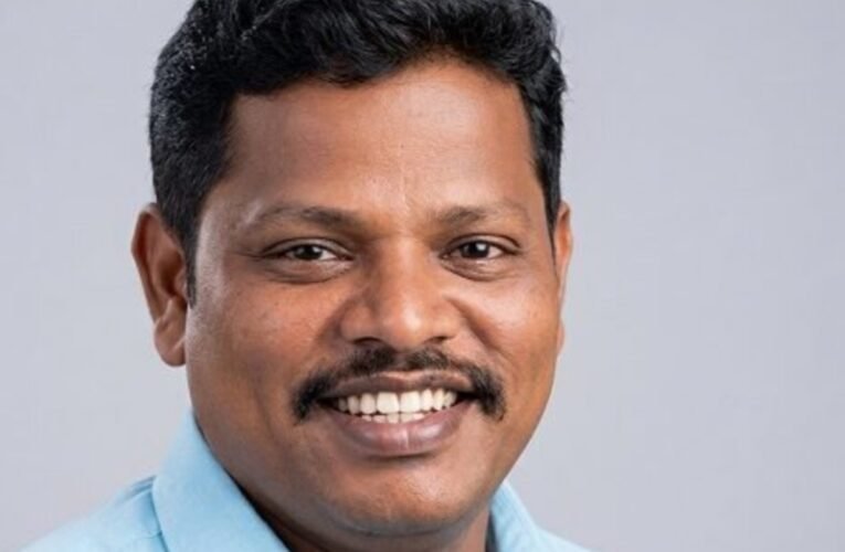 करंट की चपेट में आने से बिजली मिस्त्री की मौत, घर में अलमारी में बल्ब लगाते समय हादसा