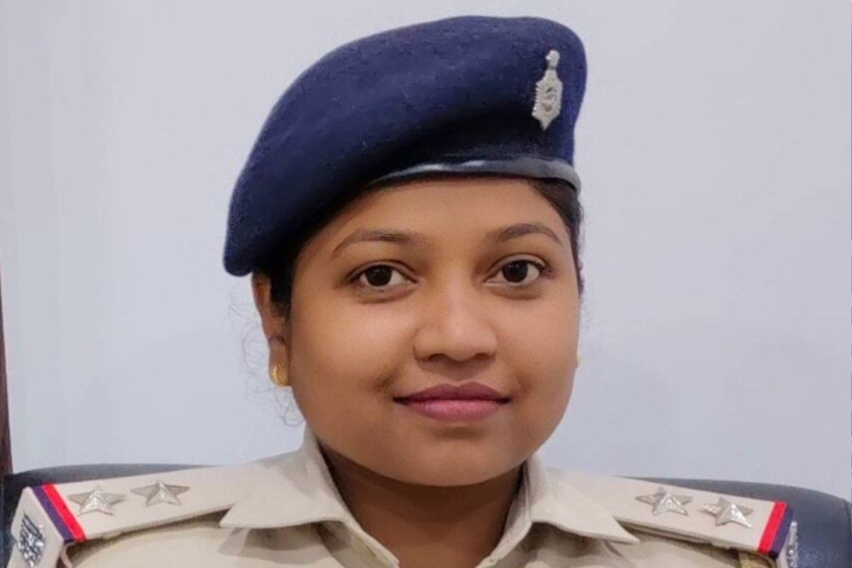 Sumitra kacchap