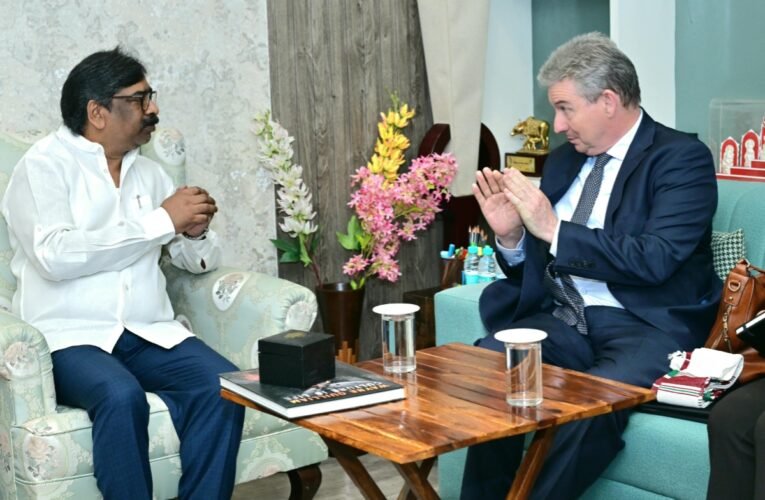 Australian Consul General meets Chief Minister Hemant Soren; several issues regarding cooperation discussed.