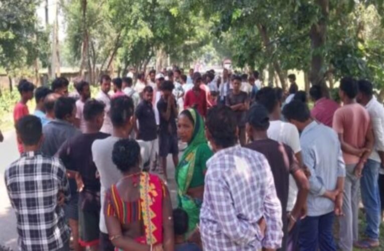 जामताड़ा : पेड़ से टकराई अनियंत्रित बाइक, युवक की मौके पर मौत, हेलमेट नहीं पहनना पड़ा भारी