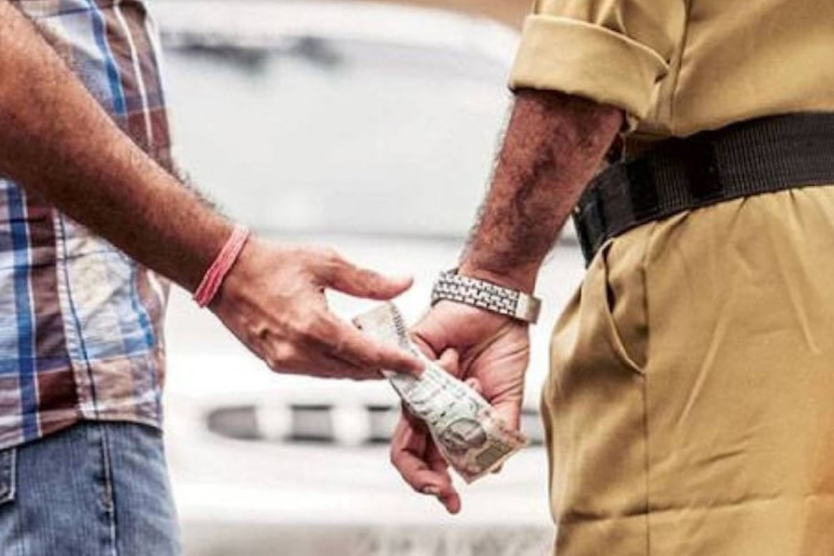 man-arrested-accepting-rs-5000-bribe