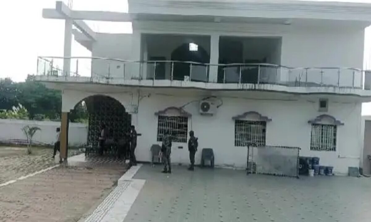 Dhanbad sablok nikhar