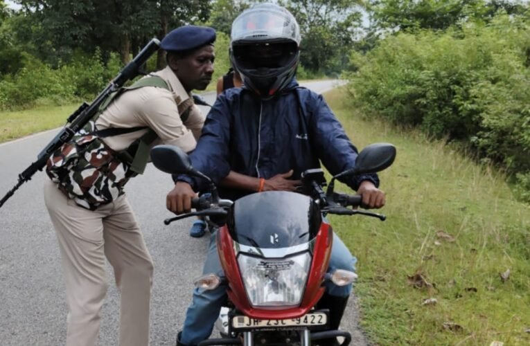 simdega-police-anti-crime-vehicle-checking