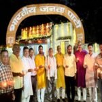 jamshedpur-bjp-lights-diya-blessings-modis