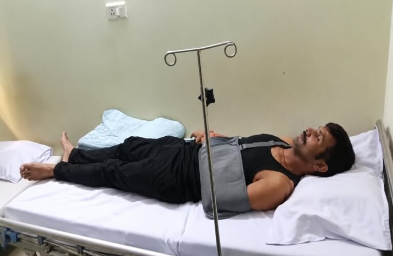 ranchi-shoulder-broken-not-cheerful-two