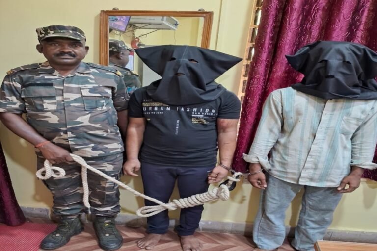 रांची : सदर अस्पताल के आसपास मोबाइल चोरी के आरोप में दो गिरफ्तार, दो मोबाइल बरामद