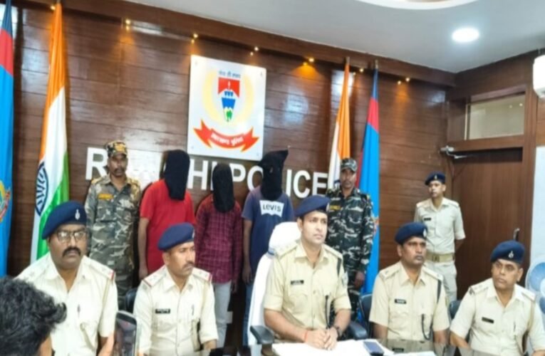 three-criminals-weapons-arrested-near-birsa