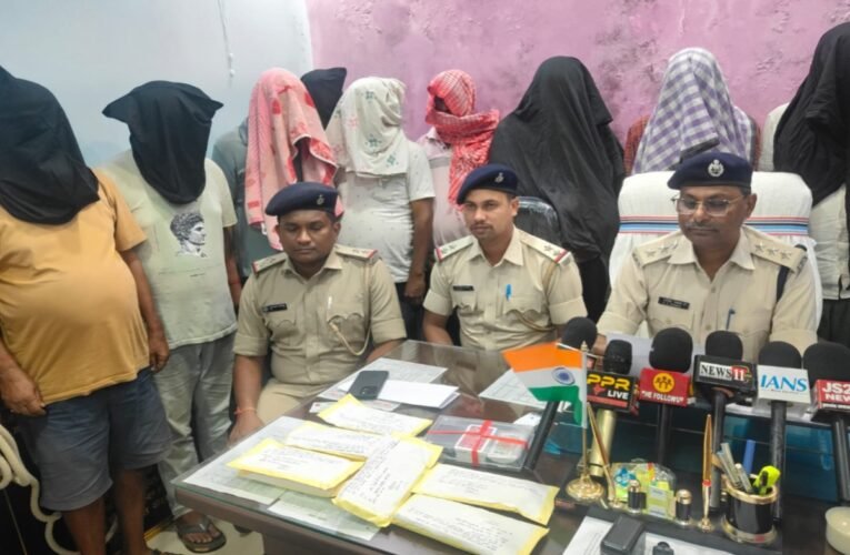 police-raid-gambling-stand-lachragarh-nine