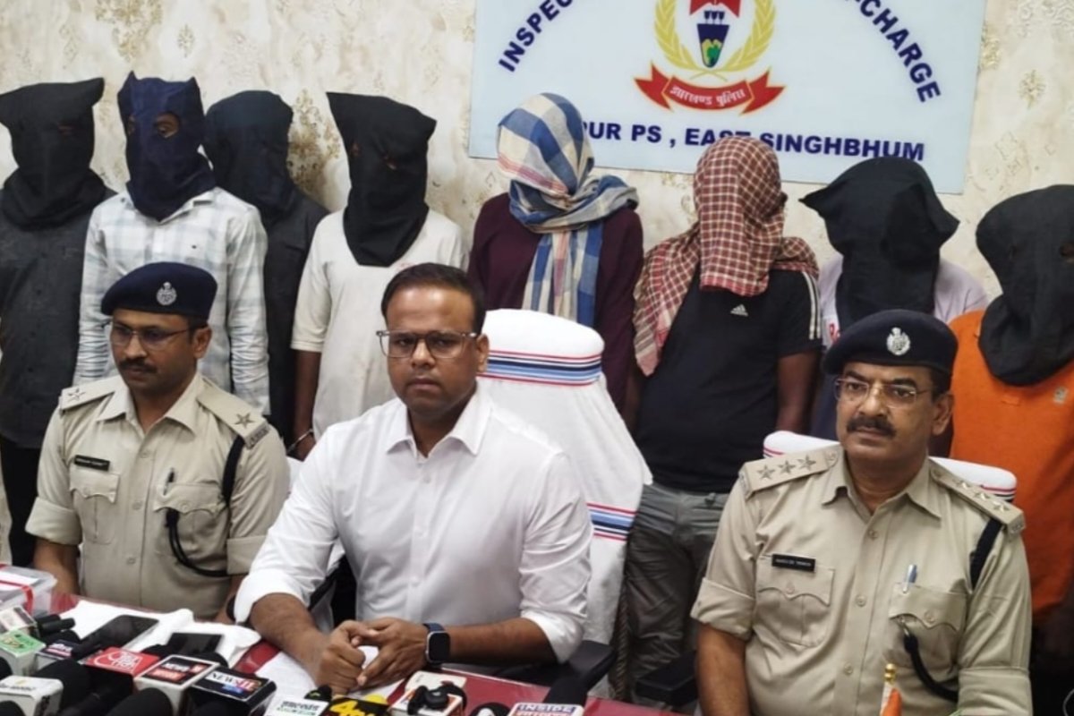 bishtupur-police-arrest-8-members-interstate