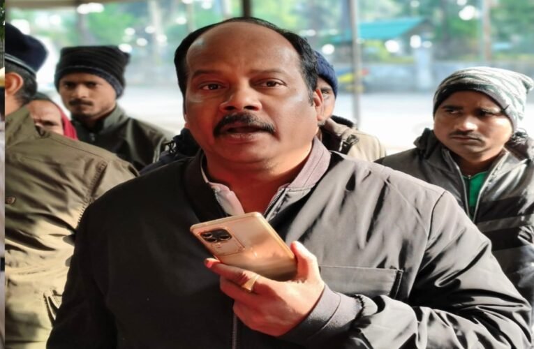mla-pradeep-prasad-reacts-yogendra-saws