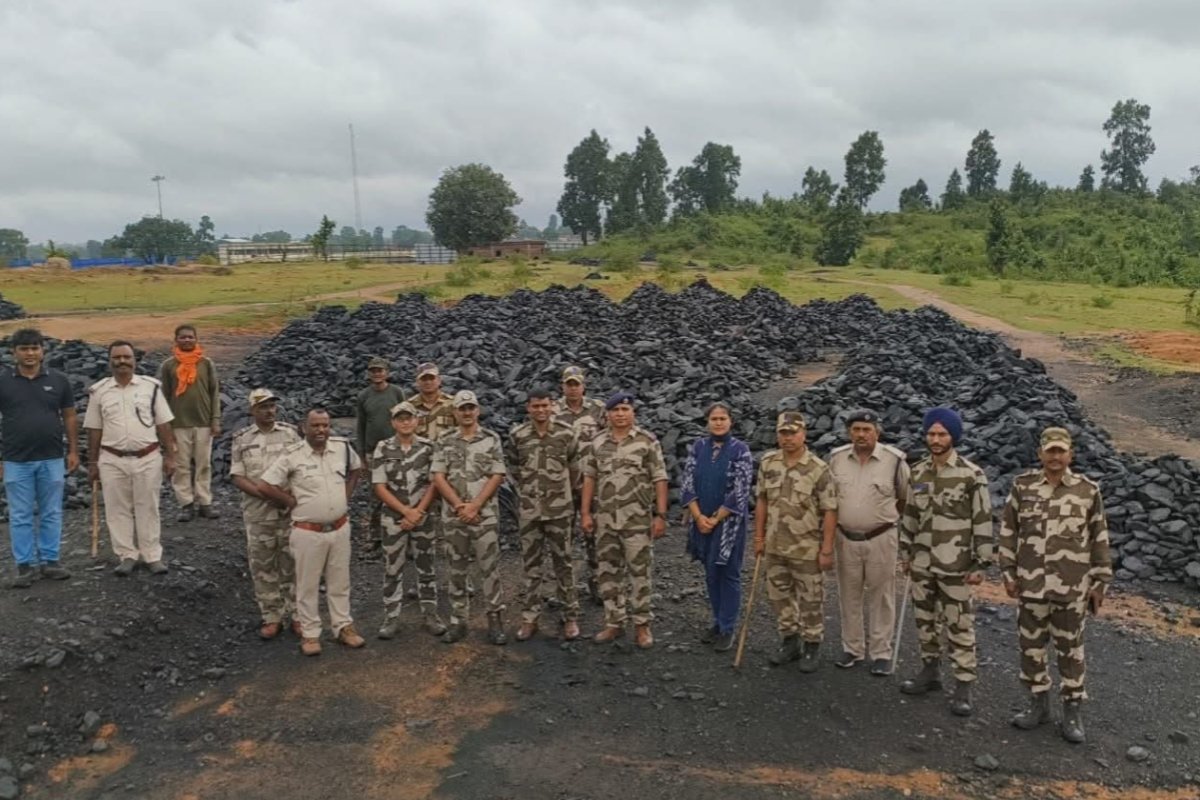 275-tonnes-illegal-coal-seized-behind
