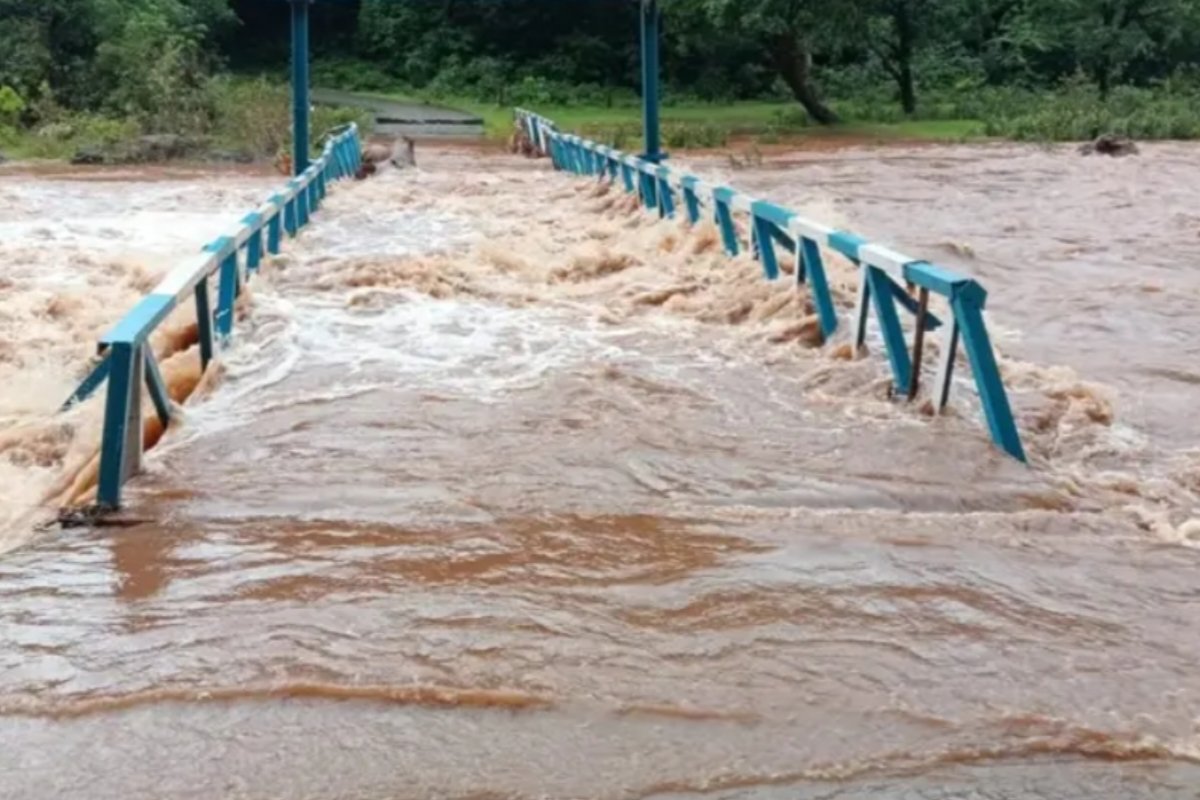 rain-strong-winds-wreak-havoc-saranda
