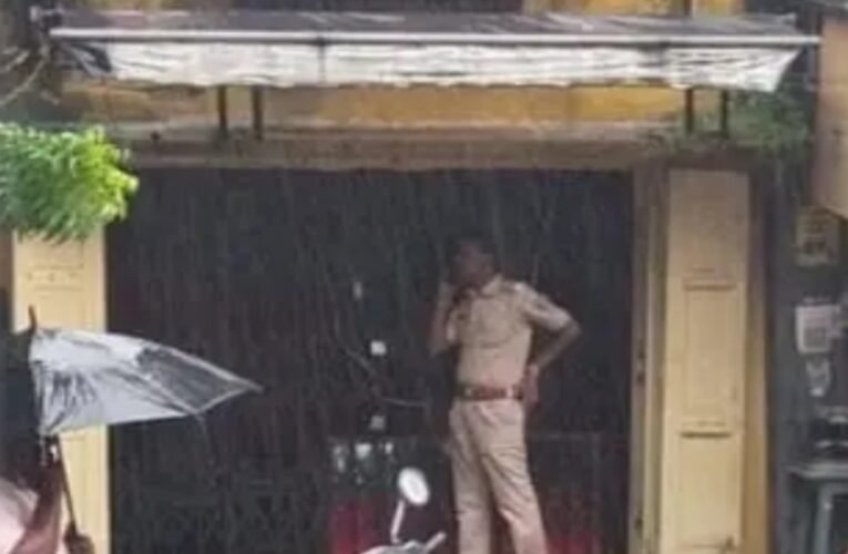 jewellery-worth-lakhs-stolen-jewellery-shop