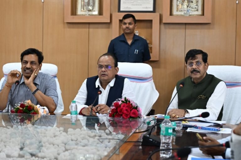सहियाओं को समय पर प्रोत्साहन राशि, जल्द मिलेगा टैब; NHM कर्मियों को EPF का लाभ
