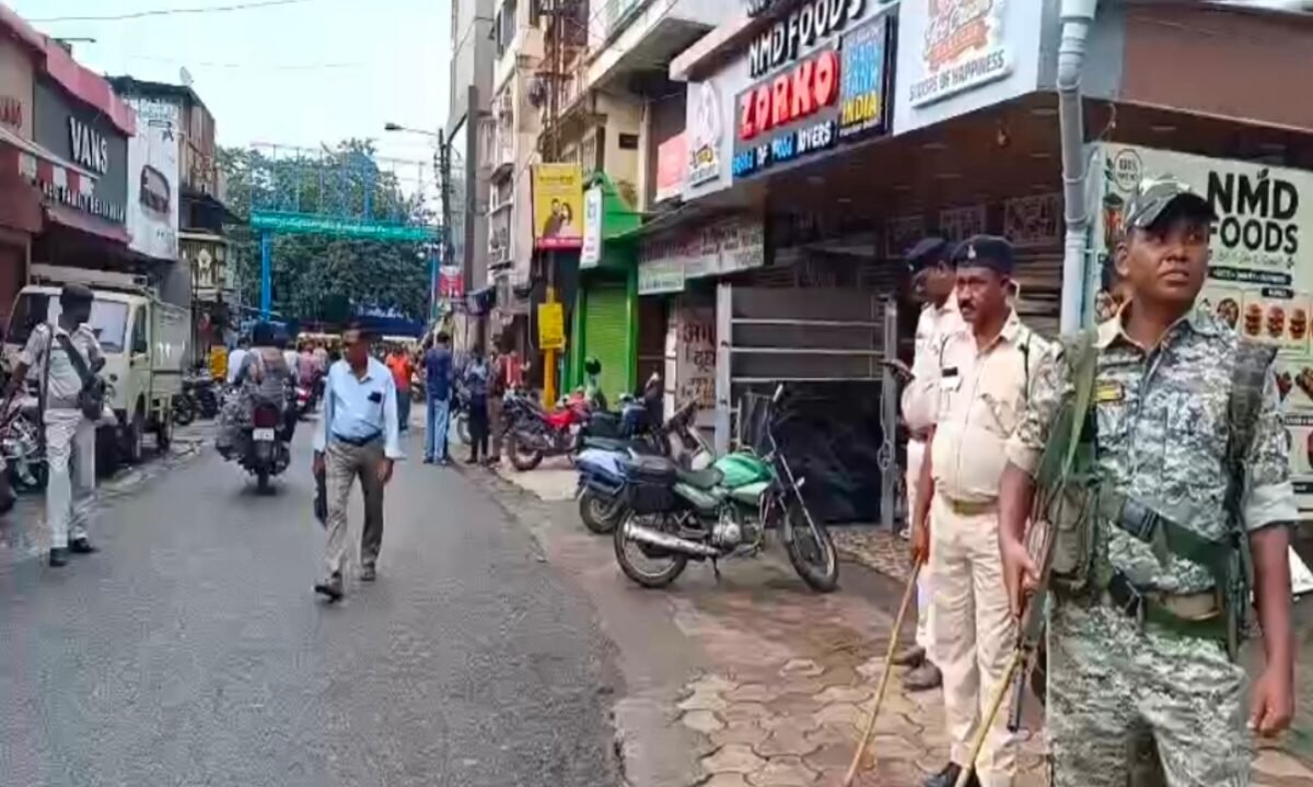 traders-protest-against-rising-crime-golmuri