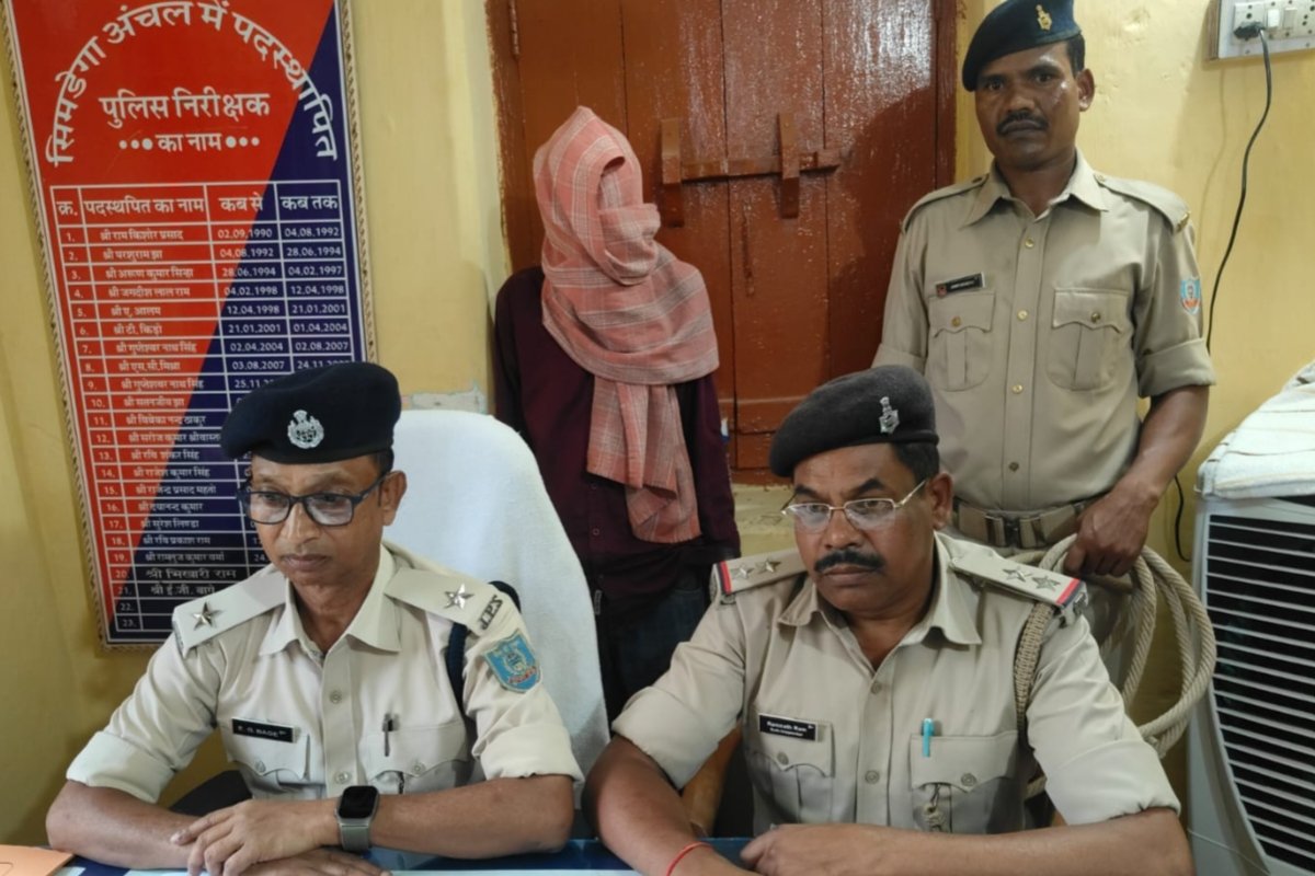 accused-seducing-minor-arrested-gorakhpur-teenager