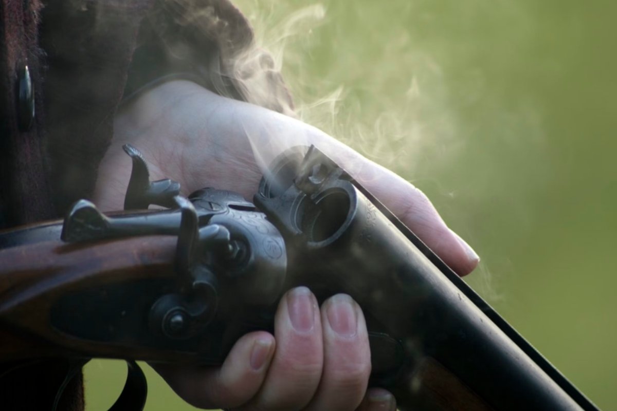 tiril-crpf-hq-jawan-shoots-himself