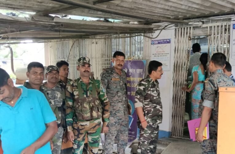 security-check-banks-palamu-cctv-siren