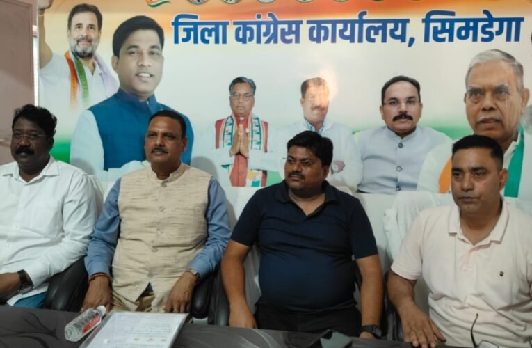 congress-attacks-election-commission-sir-demands