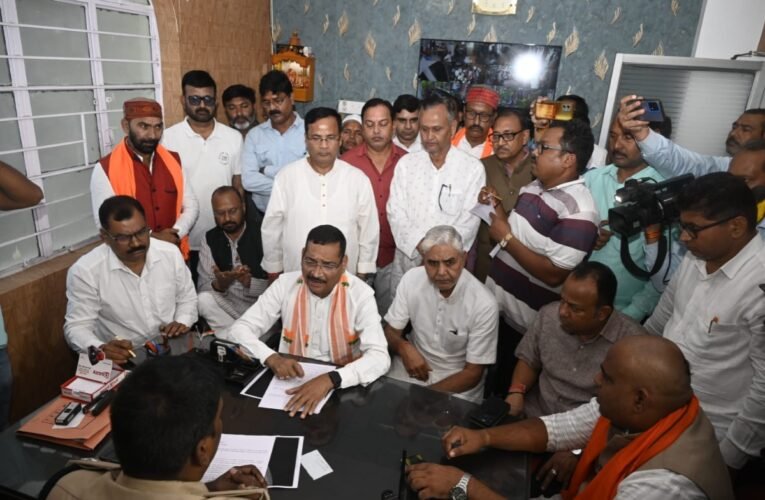 allegation-blackening-statue-dr-syama-prasad