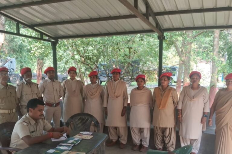चौकीदारों को क्षेत्र में सतर्क निगरानी रखने का निर्देश, कार्यों और दायित्वों की की गई समीक्षा