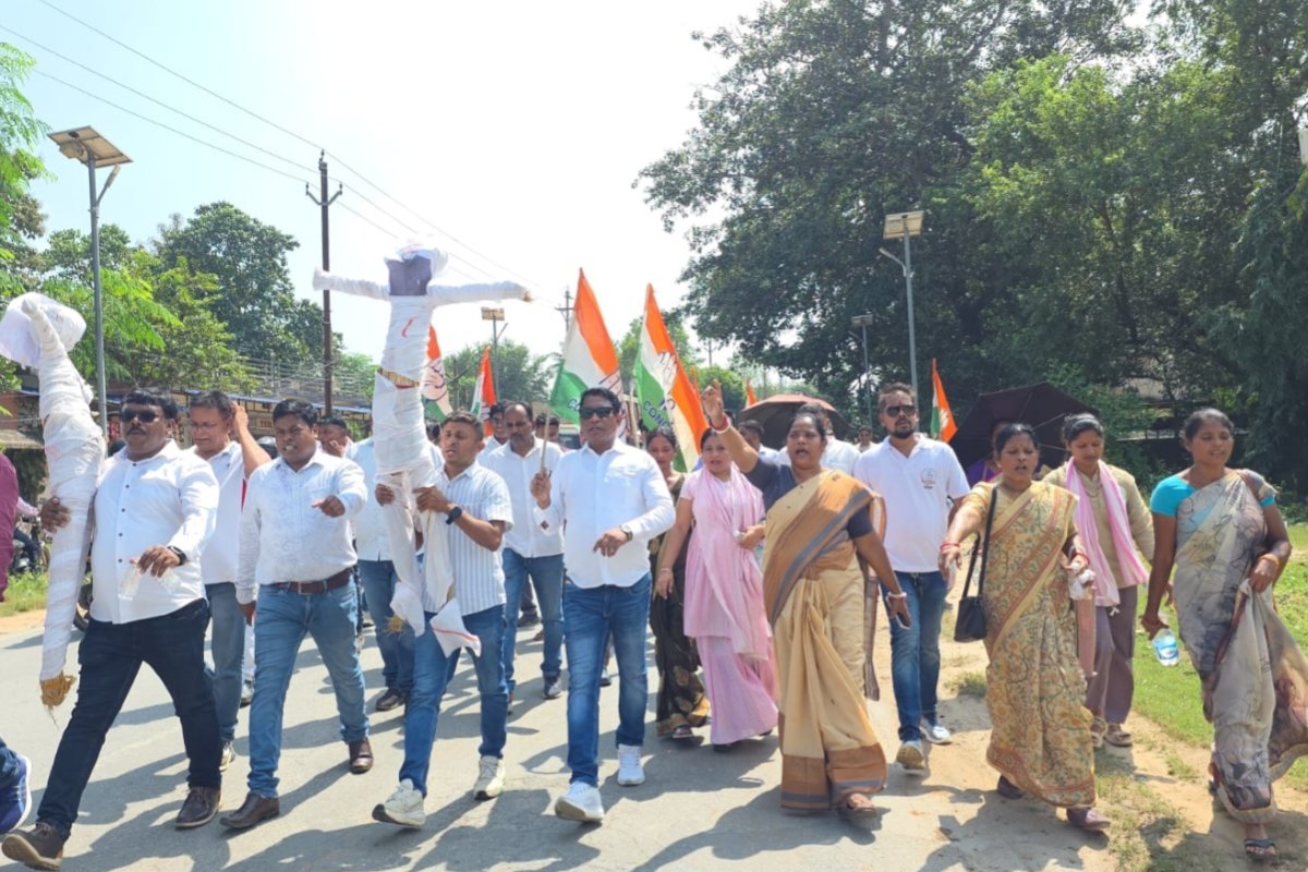 congress-foot-march-against-sir-demands
