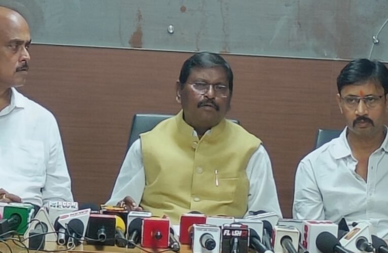 arjun-munda-raises-questions-changing-nature