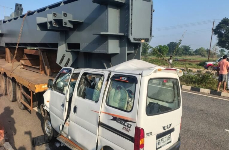 massive-road-accident-bedo-car-rams