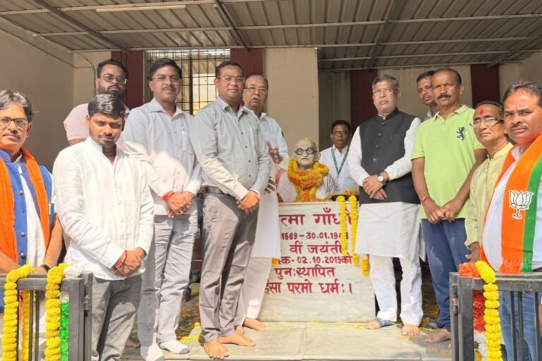 गांधी-शास्त्री जयंती पर आदित्य साहू ने दी श्रद्धांजलि, बोले- उनके आदर्शों को अपनाना ही सच्ची श्रद्धांजलि