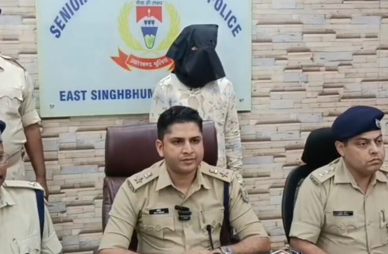 criminals-arrested-desi-katta-cartridges-bagbera
