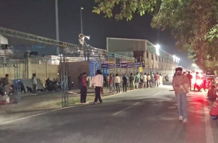 india-westindies-t-20-ticket-rush