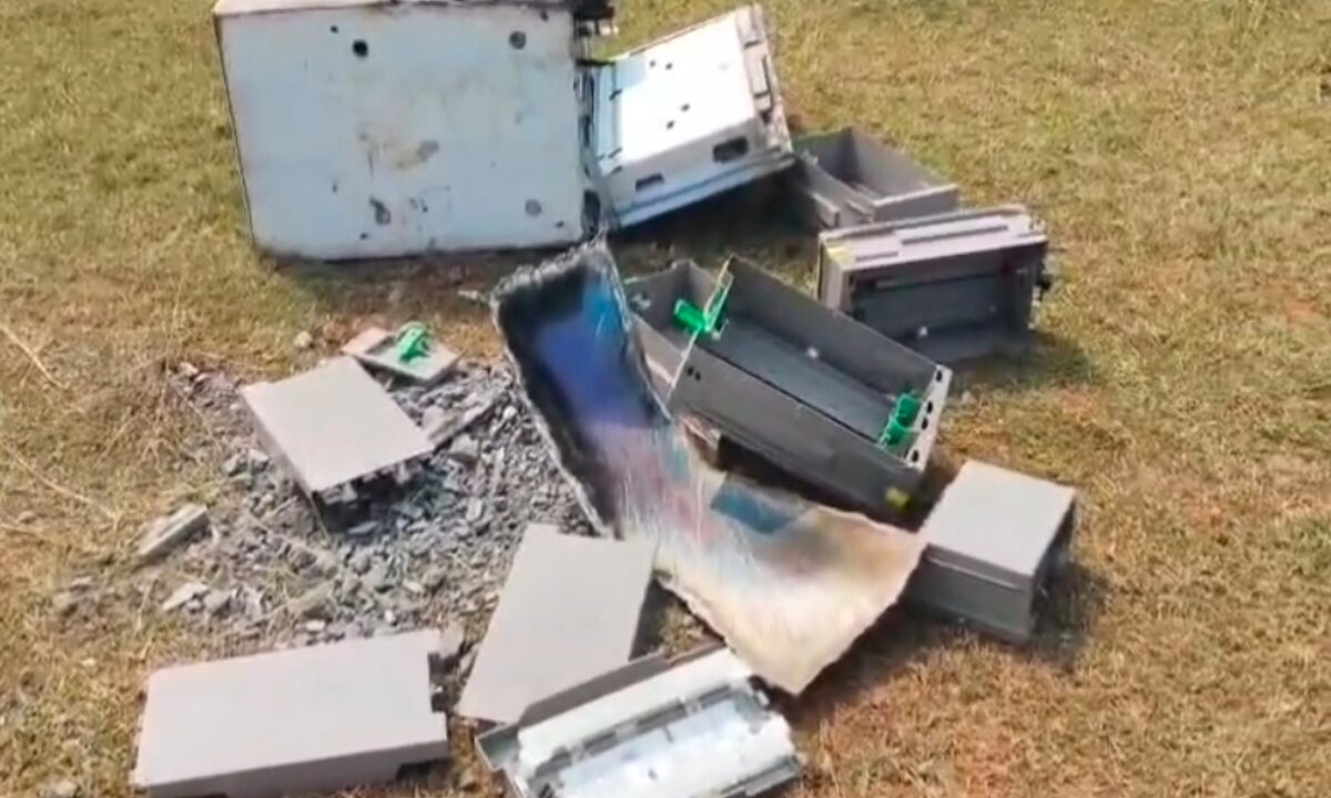 atm-theft-deoghar-revealed-criminals-took