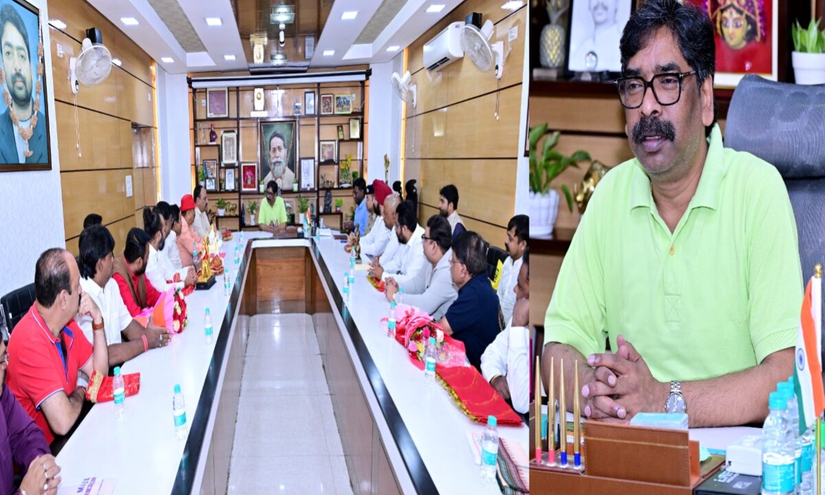 delegation-durga-puja-committees-meets-cm