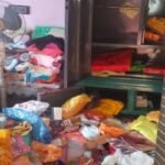 thieves-decamp-cash-valuables-worth-lakhs