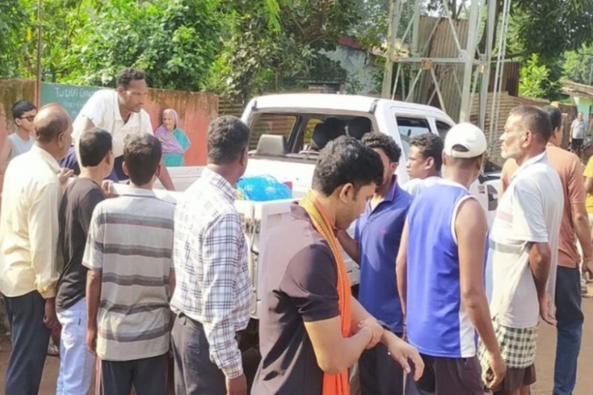 forest-guest-arrives-guava-jagannath-temple