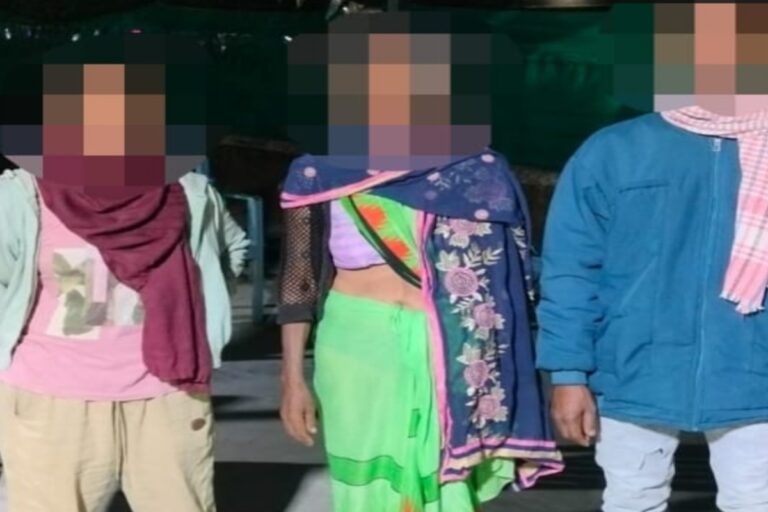 सात दिनों से लापता महिला नदी के बीच चट्टान पर मिली, पुलिस ने किया सुरक्षित रेस्क्यू