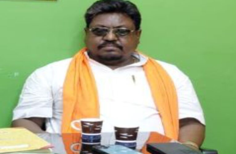 गुरु मां रुपी सोरेन की याद में पूर्व मंत्री दुलाल भुइयां ने परिवार संग रखा उपवास, बोले- उनका स्नेह जीवन भर नहीं भूल पाऊंगा