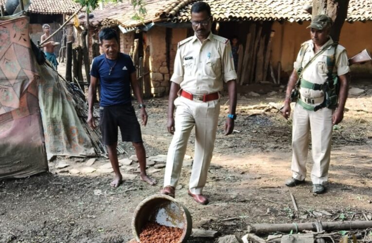 campaign-against-illicit-liquor-simdega-178