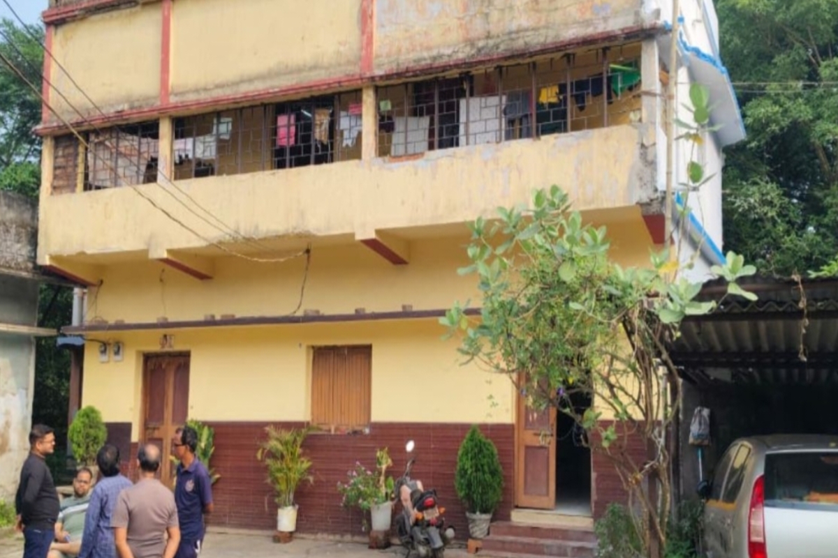 robbery-businessmans-house-just-500-metres