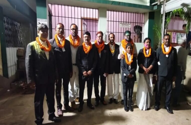 चाईबासा बार एसोसिएशन चुनाव: रामेश्वर प्रसाद अध्यक्ष, सत्यव्रत ज्योतिषी बने महासचिव