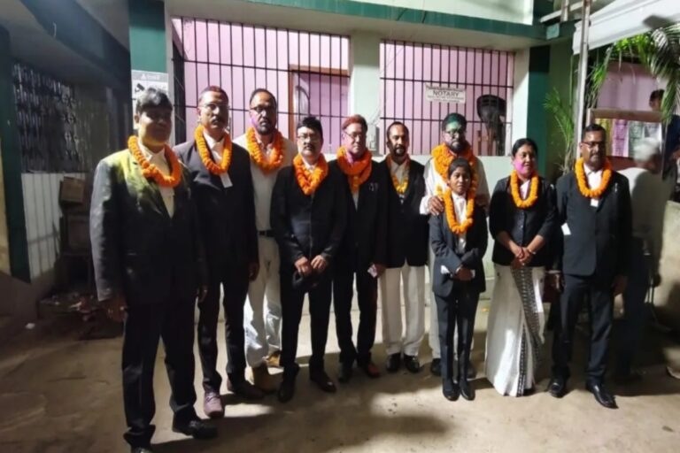 चाईबासा बार एसोसिएशन चुनाव: रामेश्वर प्रसाद अध्यक्ष, सत्यव्रत ज्योतिषी बने महासचिव