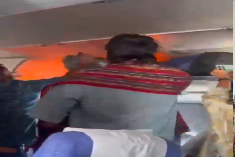 हवा में पावर बैंक में लगी आग, इंडिगो की फ्लाइट 6E-6115 हैदराबाद डायवर्ट; सभी यात्री सुरक्षित